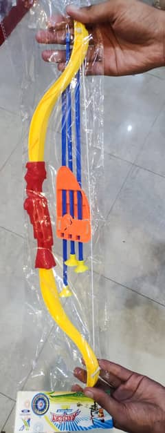 Kids Archery Toy Set – Bow and 3 Arrows