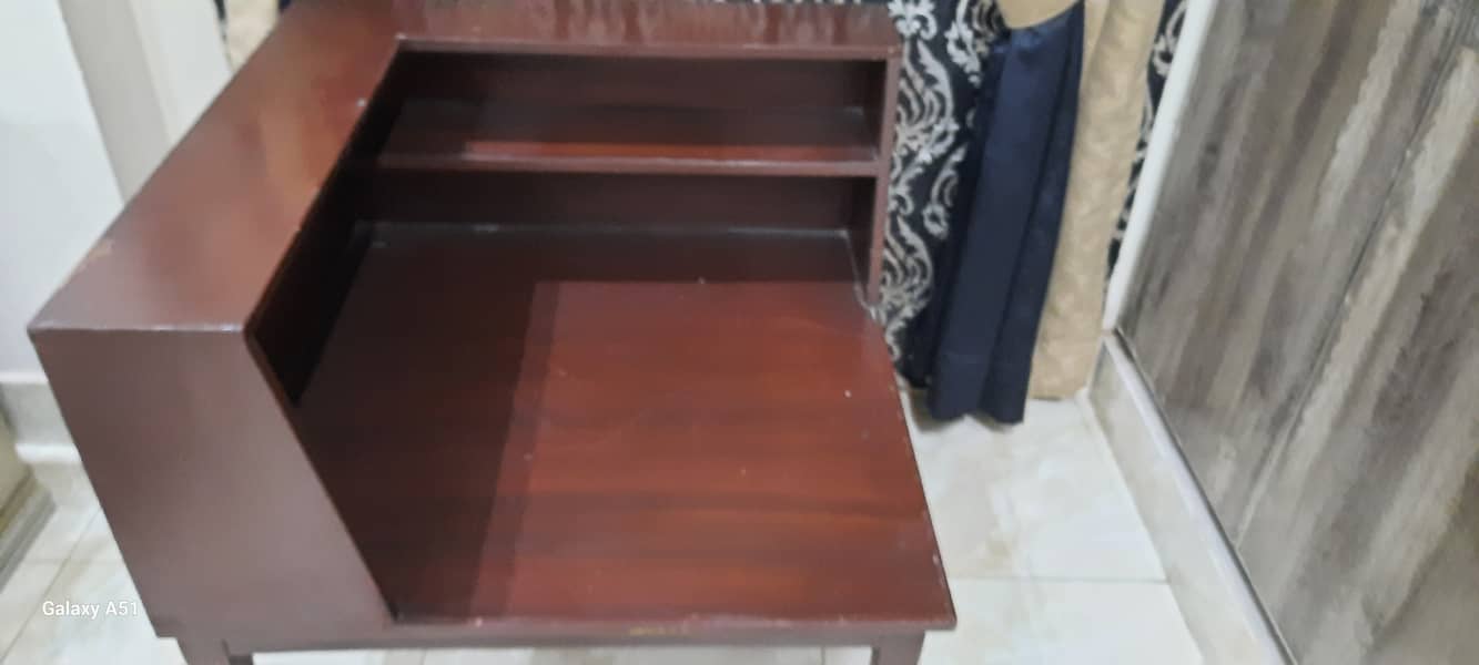 Study table or side table 1