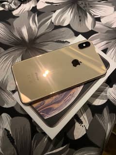 XS