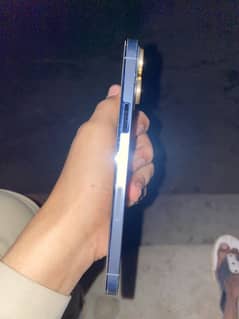 Iphone 13 pro max blue colour