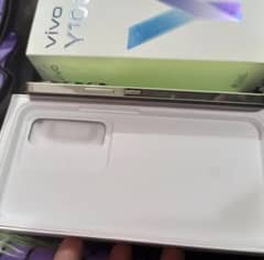 8+8,,256gb storage 4.5 month warranty