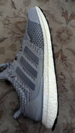 adidas boost UK 8.5