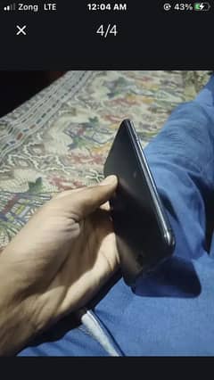 Iphone7 all ok bas galas brack ha baki app ok exchange possible