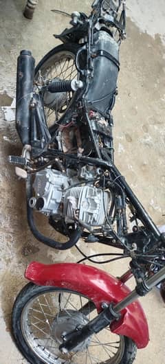 Ravi piaggio 125