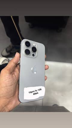 IPhone 15 Pro FACTORY UNLOCK