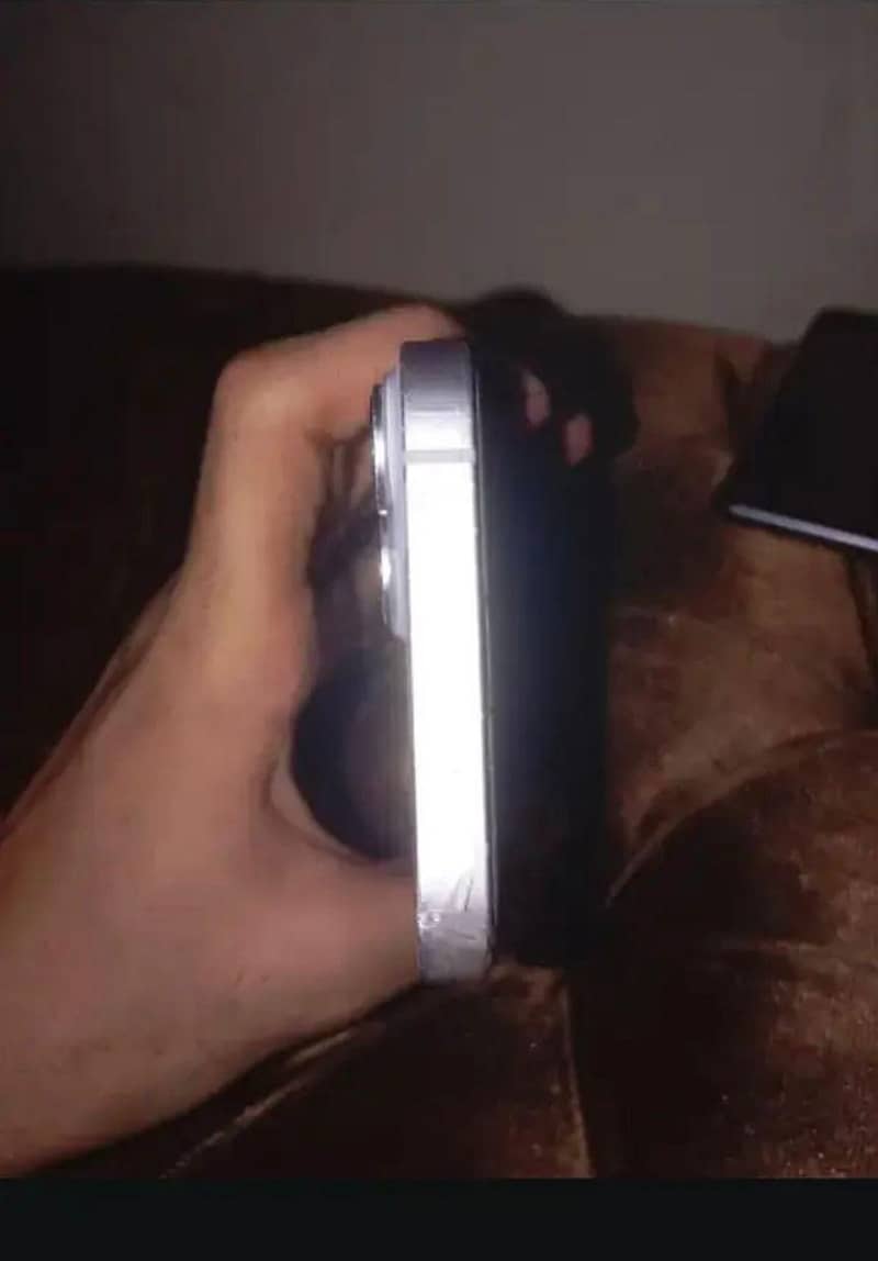 iPhone 14 non pta 6