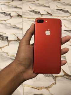 I'm selling I phone 7 plus read ad