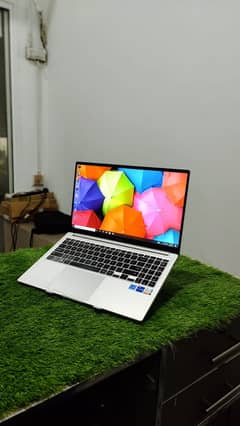 SAMSUNG GALAXY BOOK X750 PRO/CORE I7 11TH GEN