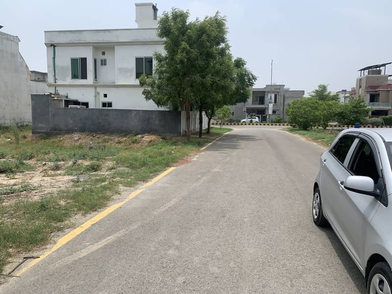 Ideal Residential Plot For Sale In Royal Residencia - Block D 3