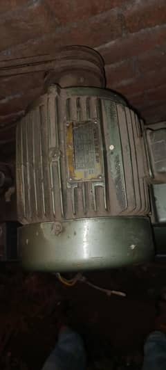 Air compressor