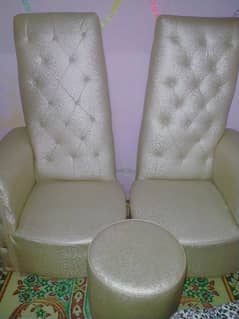 chairs/