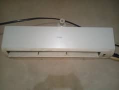 i want to sell my Hair spilt Ac WhatsApp number 03133791473
