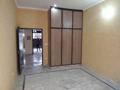 4.5 Marla Ground Portion Available For Rent (New Iqbal Park)