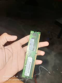 1GB Ram