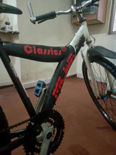 BRAND NEW CYCLE 1 YEAR USE NO ANY FAULT TYER TUBE NEW GEARS CYCLE