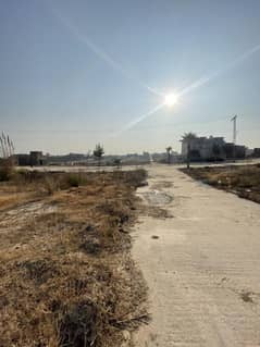 5 MARLA PLOT FOR SALE STREET 4. A H-17 ZAMAR VALLEY ISLAMABAD