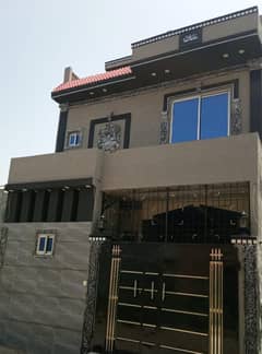 A Beautiful Dream House Hot Location