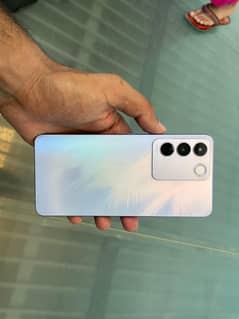Vivo V27e 8/256 gb 120hz AMOLED Display Condition 9.5/10 Dual sim pta
