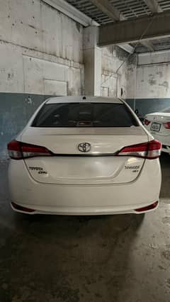 Toyota Yaris 1.3 Gli CVT