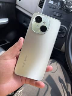 TECNO SPARK Go 1