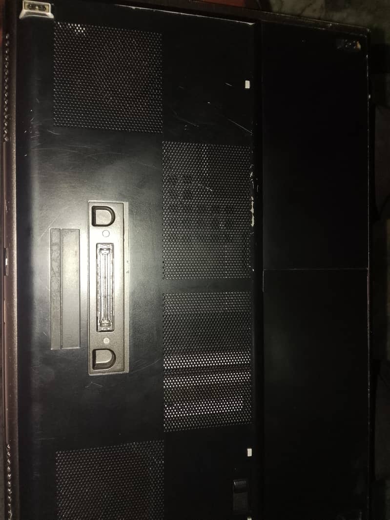 Laptop for all use with graphics card 4