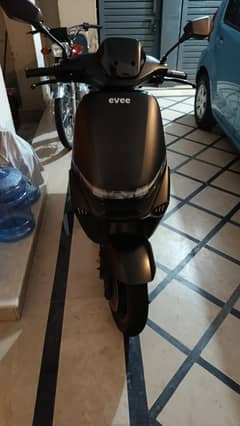 EVEE S1 for sale only driven 1100km UNREGISTERED