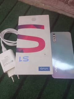 vivo S1