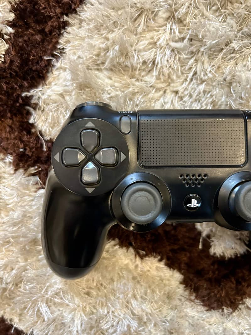 PS4 Orignal Controller with Free 2 Covers & Thumb Grips 4