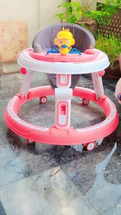 baby walker in best condition