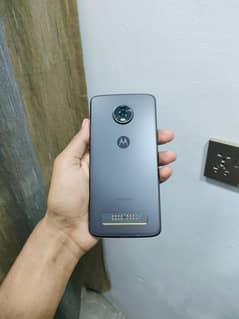 Moto z4 non pta 4/128