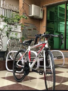 Racing cycle