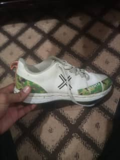 spike boots