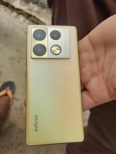 Infinix Note 40 Pro