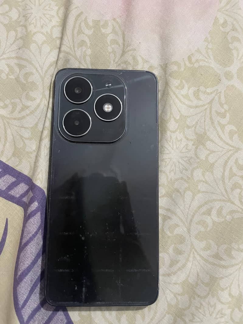 Techno spark 20 in new condition 1