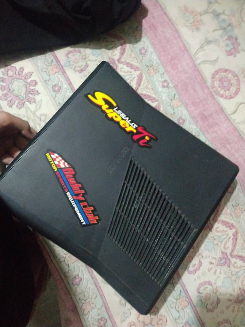 Xbox 360 with complete setup 0