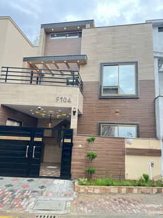 Kohistan Enclave F block 4.5 marla Registry House For Sale.