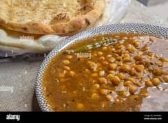 Chalta Hua Setup for Sale –  Naan Channay, Haleem & Bong Paye