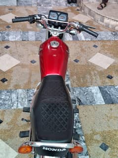 Honda 125 Self Start special edition red colour 2020 model