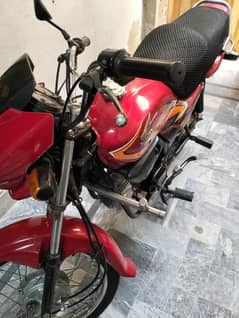 pridor 2022 urgent sale 03104157970 is per Sirf what's app kren