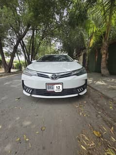 Toyota Corolla Altis Grande 2017