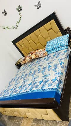 bed side table and dressing table