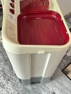 Washing machine for sale - good condition !