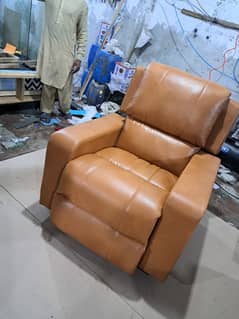 RECLINER SOFA CHAIR - 10 YEAR WARRANTY - REVOLVING CHAIR - SOFABED. PK