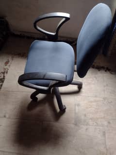 2 Rounding Computer Chairs