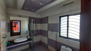 1kanal full furnish beautiful upper portion for rent in DHA Phase 4