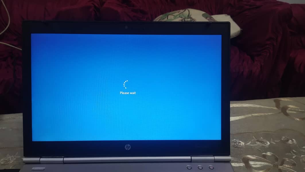 Desktop -61HDFJS.  core i5  03  02 40 59 815 2