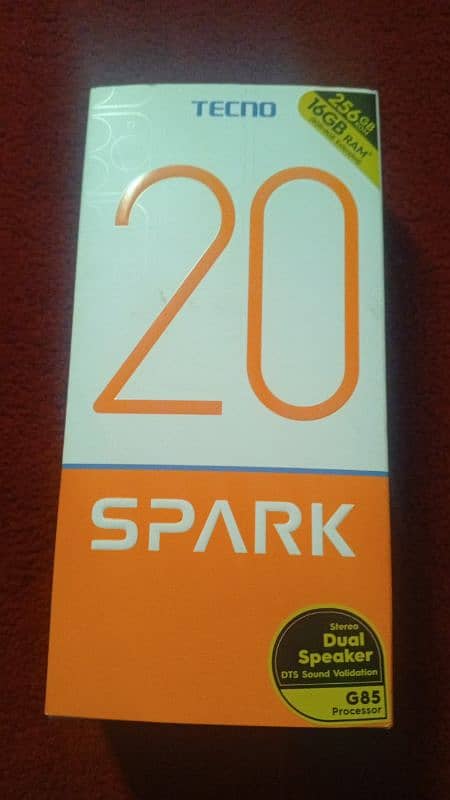 techno spark 20 8+8/256 in Brand New condition 100% original with box 0