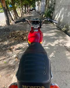 Honda 125 Cg bike model urgent for sale 0323/400/28/93