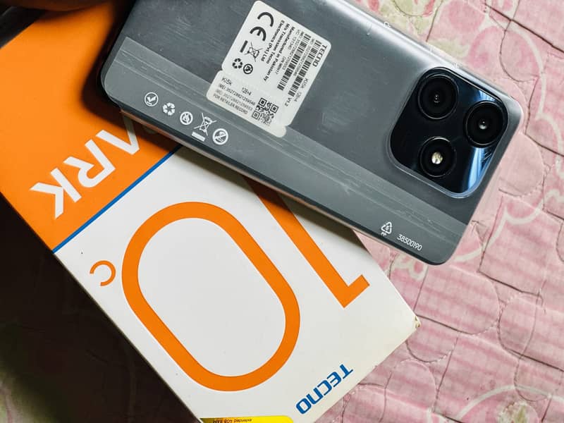 Tecno spark 10C  pta approved 1 month use mob 1