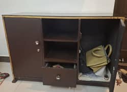 console table brown color with brown mirror